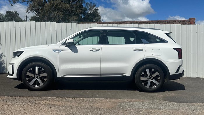 2022 Kia Sorento Sport