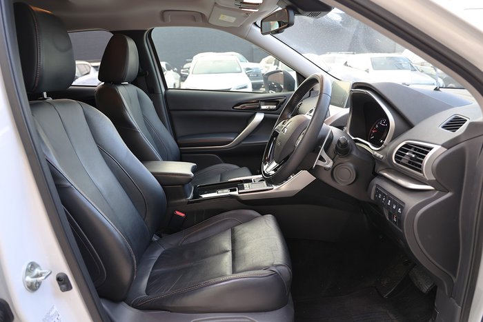 2017 MITSUBISHI ECLIPSE CROSS EXCEED (2WD)