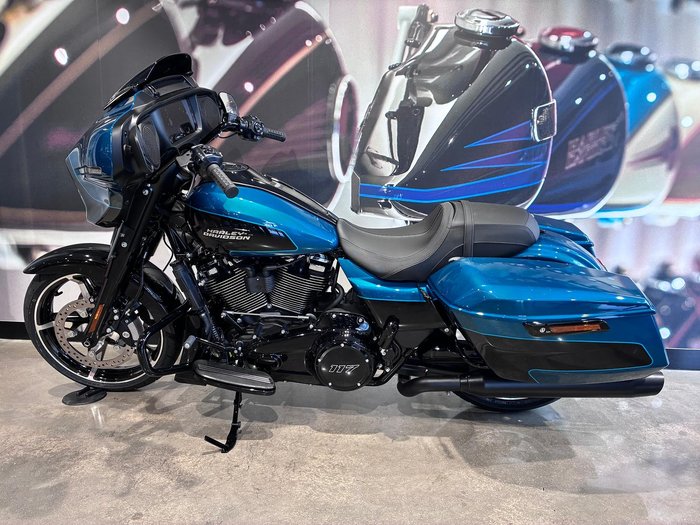 2026 Harley-Davidson Street Glide 117 (FLHX)