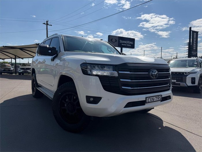 2023 Toyota Landcruiser