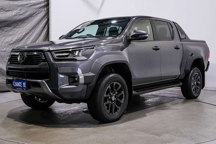 2023 Toyota Hilux Rogue