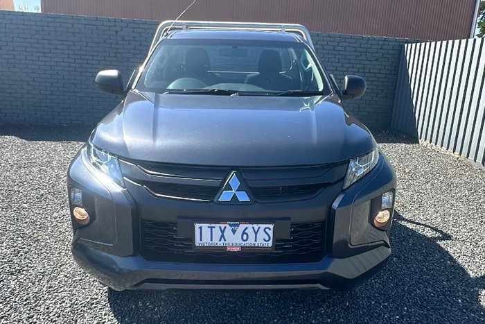 2021 Mitsubishi Triton GLX