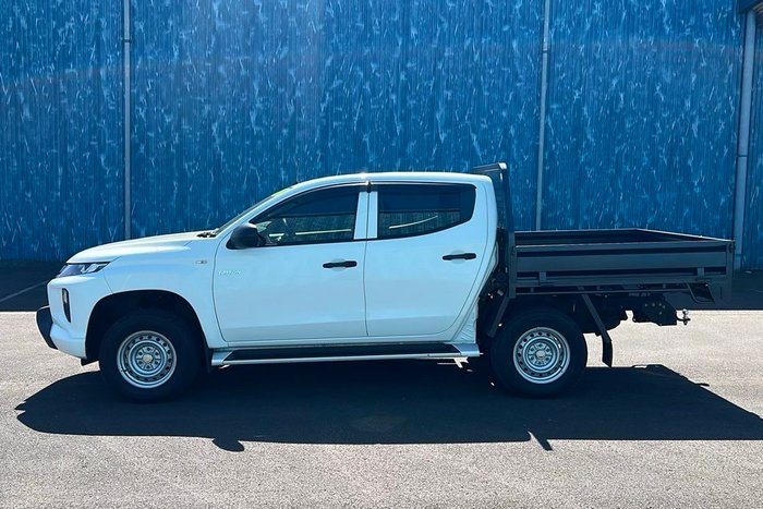2021 Mitsubishi Triton GLX