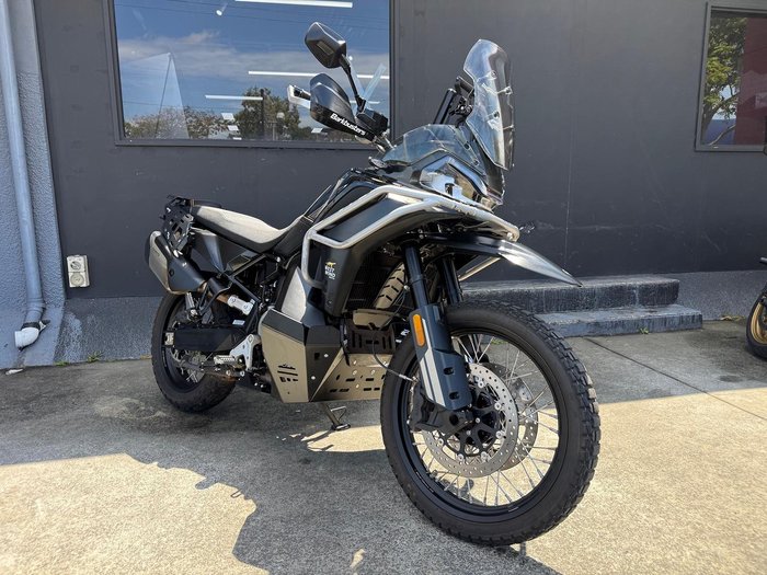 2025 CFMOTO