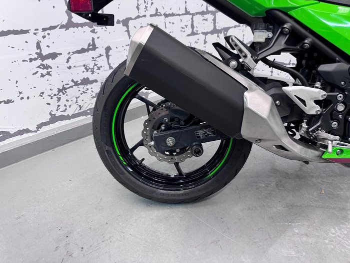 2023 Kawasaki Ninja 400 (EX400G) Ninja Green