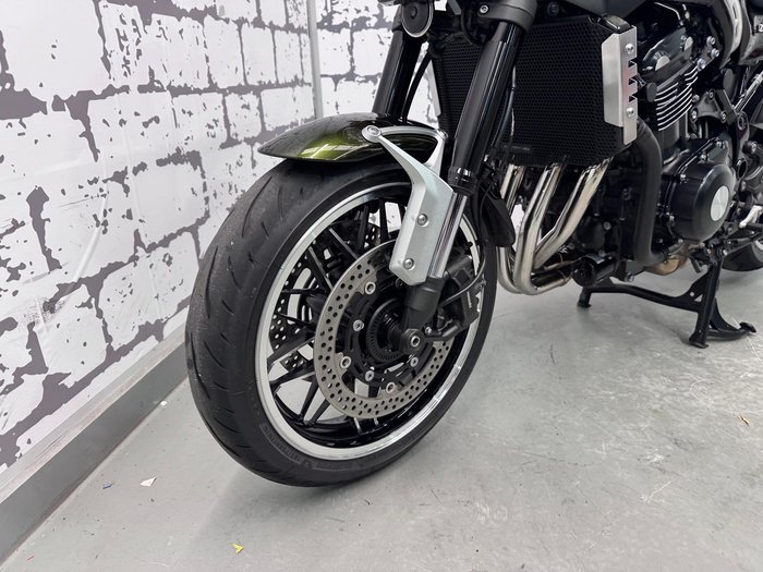 2020 Kawasaki Z900RS (Z900C) Z Green
