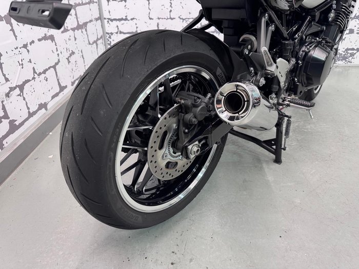2020 Kawasaki Z900RS (Z900C) Z Green