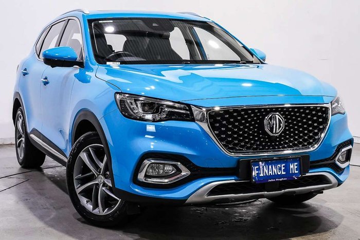 2023 MG HS