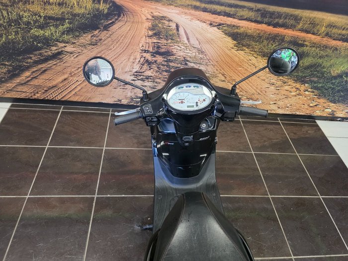 2018 SYM CLASSIC 200i BLACK