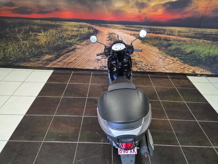 2018 SYM CLASSIC 200i BLACK