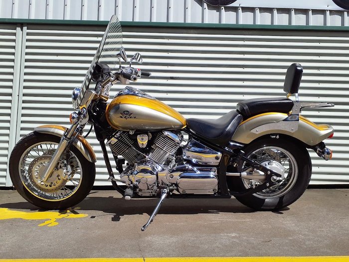 1999 Yamaha V-Star XVS1100 Custom V-Star Gold