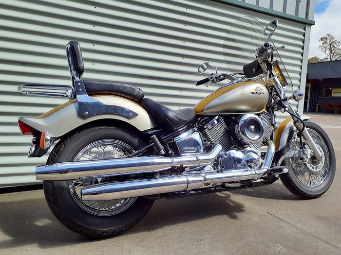 1999 Yamaha V-Star XVS1100 Custom V-Star Gold