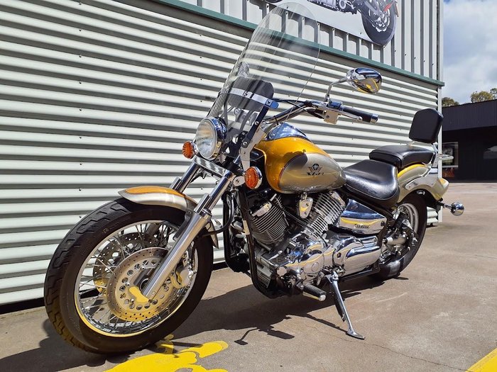 1999 Yamaha V-Star XVS1100 Custom V-Star Gold