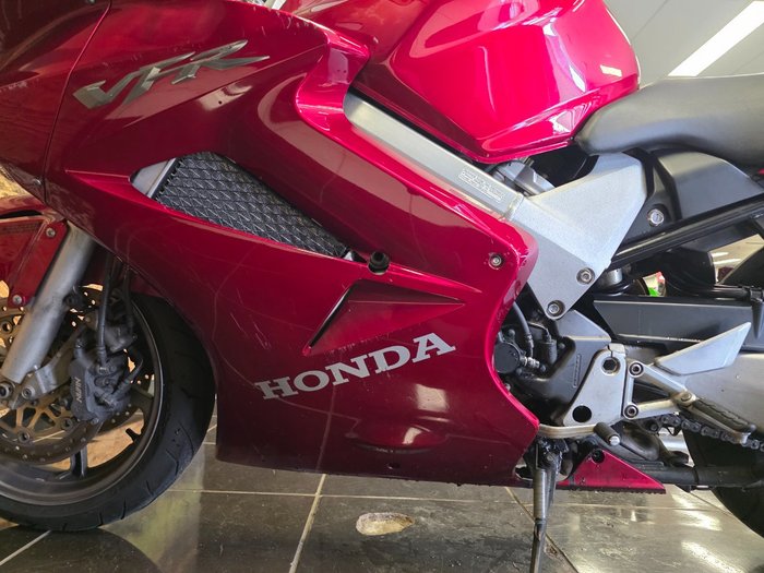 2008 Honda VFR800F (VFR800Fi) RED