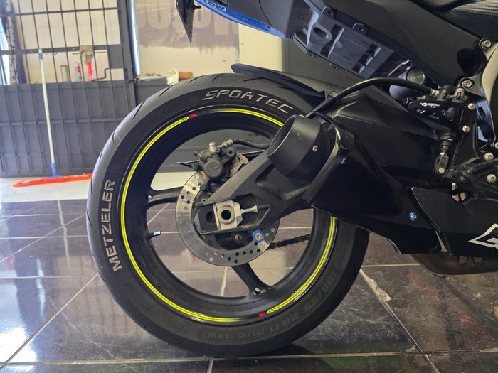 2018 Suzuki GSX-R750 BLACK