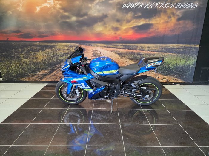 2018 Suzuki GSX-R750 BLACK