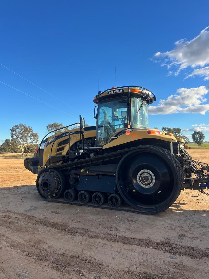 Challenger Mt865e