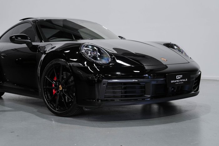 2023 Porsche 911 Carrera S