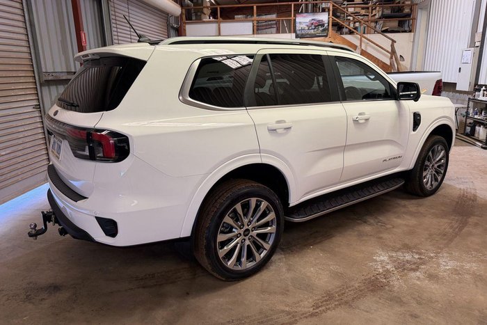 2025 Ford Everest Platinum