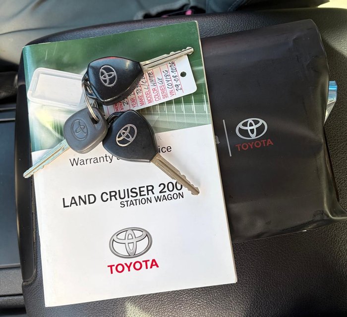 2013 Toyota Landcruiser