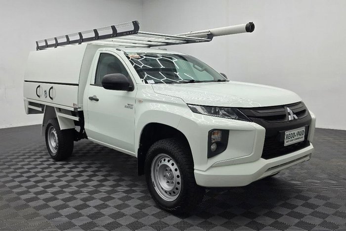 2021 Mitsubishi Triton