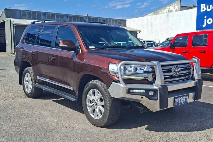 2016 Toyota Landcruiser