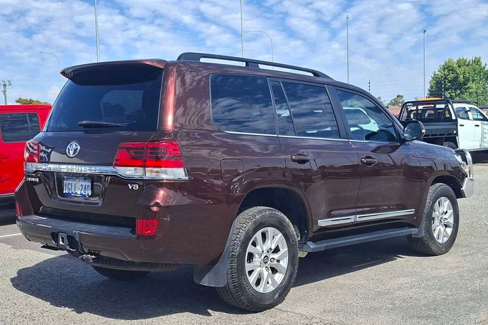 2016 Toyota Landcruiser