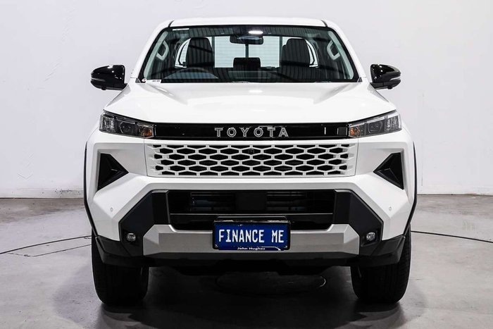 2026 Toyota Hilux SR