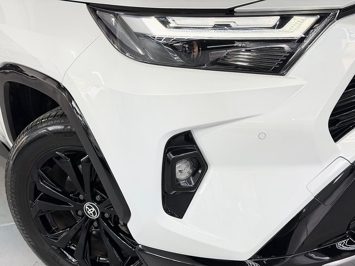 2023 Toyota RAV4 XSE