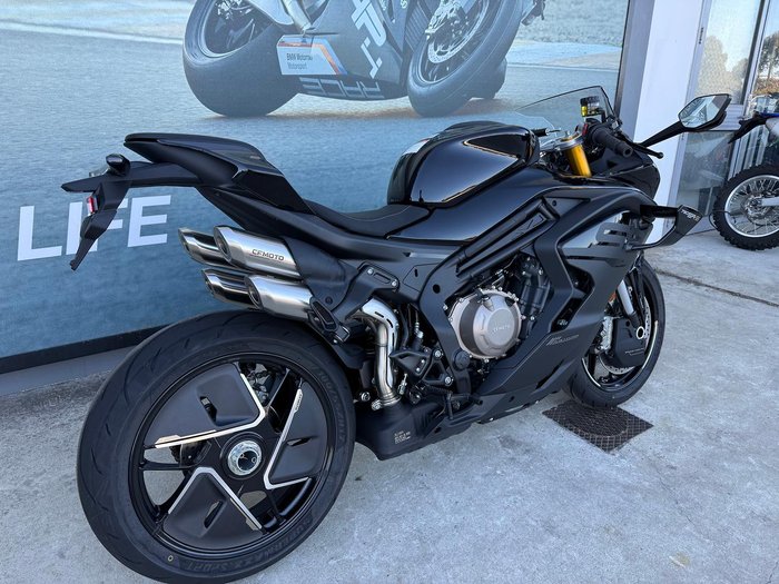 2026 CFMOTO 750SR-S SR Black