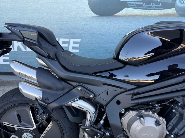 2026 CFMOTO 750SR-S SR Black