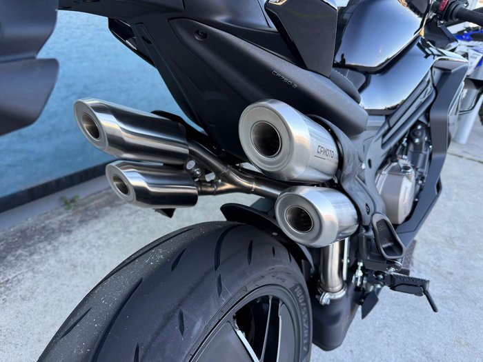 2026 CFMOTO 750SR-S SR Black