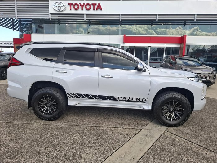 2022 Mitsubishi Pajero Sport