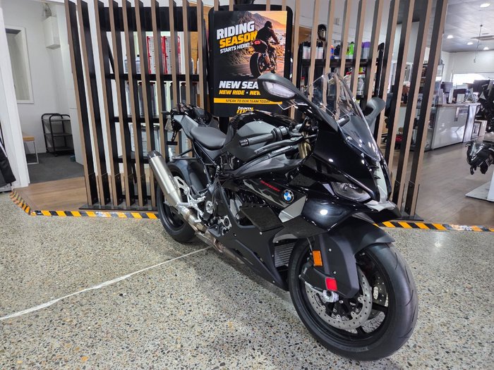 2026 BMW Motorrad S 1000 RR Black