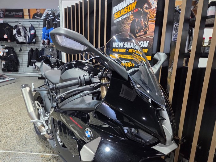 2026 BMW Motorrad S 1000 RR Black