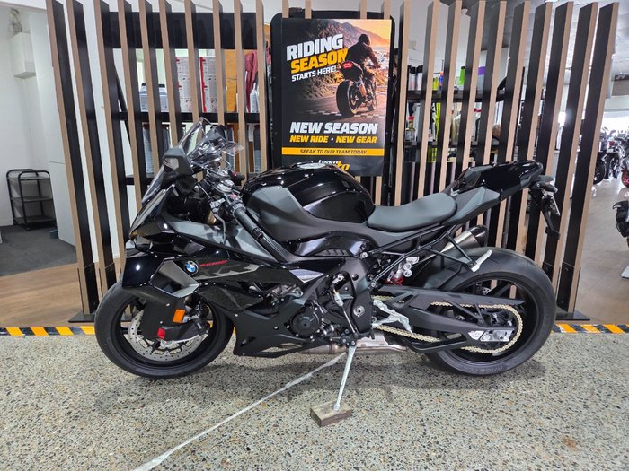 2026 BMW Motorrad S 1000 RR Black