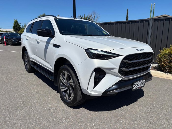 2026 Isuzu MU-X LS-T MY25.5 4X4 Dual Range Moonstone White