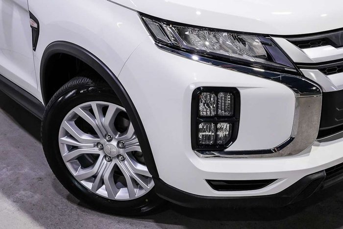 2024 Mitsubishi ASX ES