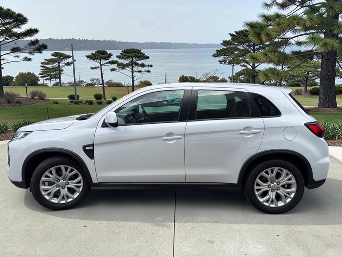 2023 Mitsubishi ASX ES