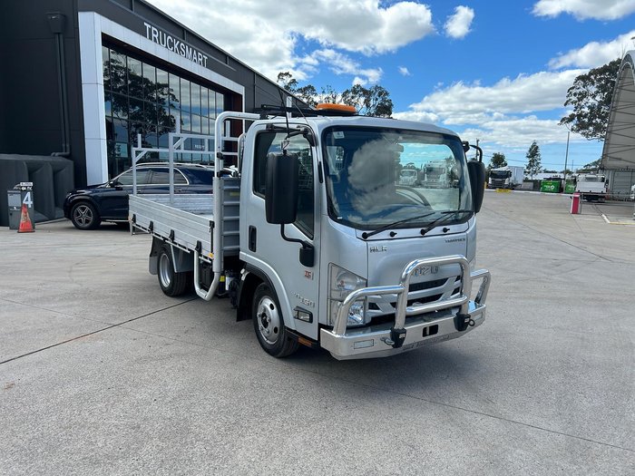 2016 Isuzu N Series