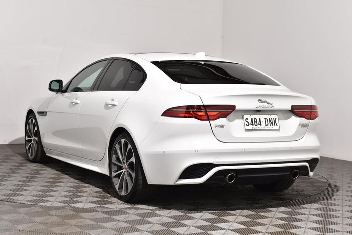 2020 Jaguar XE