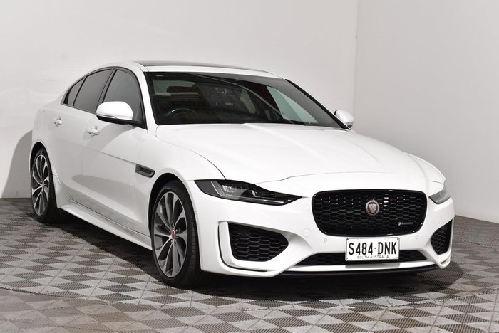 2020 Jaguar XE