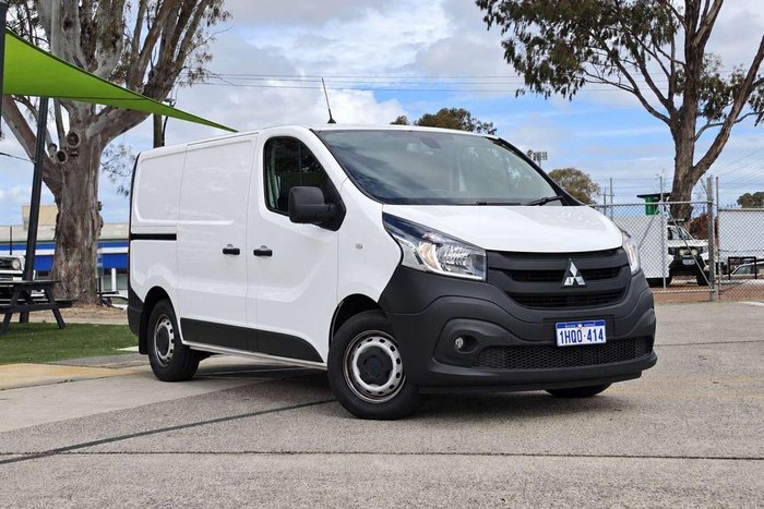 2022 Mitsubishi Express