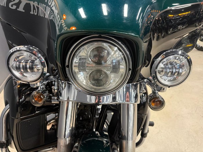 Harley-Davidson Ultra Limited 103 (FLHTK) Touring