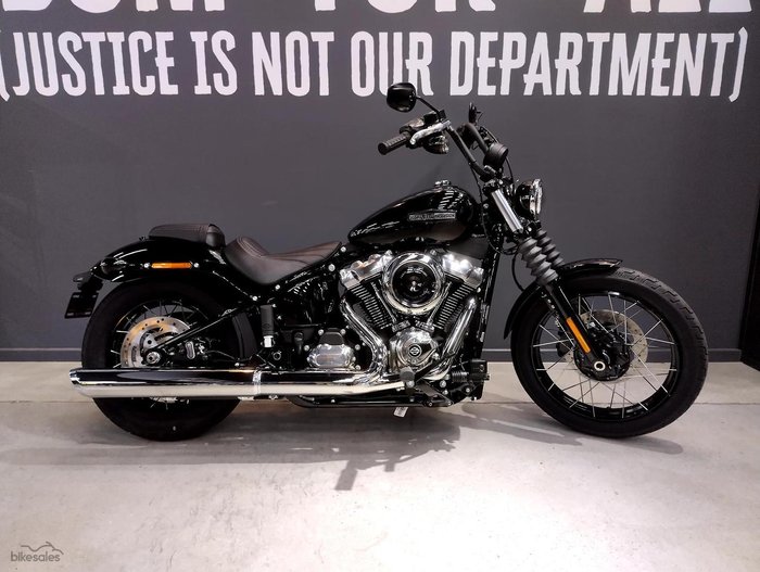 Harley-Davidson Street Bob 117 (FXBB) Softail