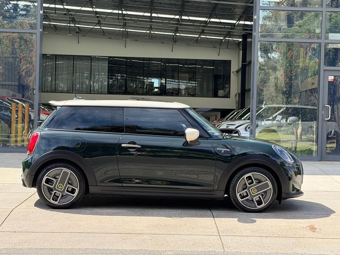 2023 MINI Hatch The Cooper SE Resolute