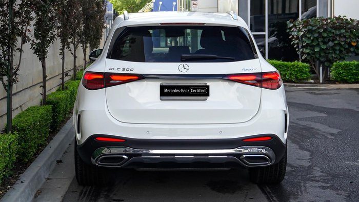 2025 Mercedes-Benz GLC-Class GLC300
