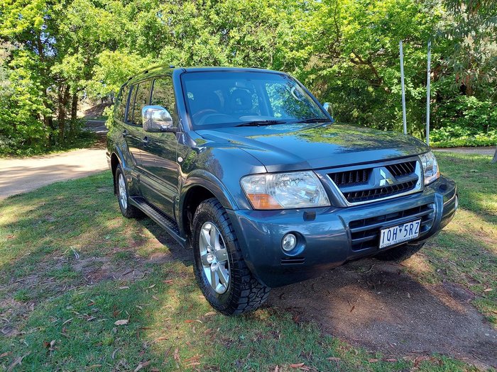 2006 Mitsubishi Pajero Exceed