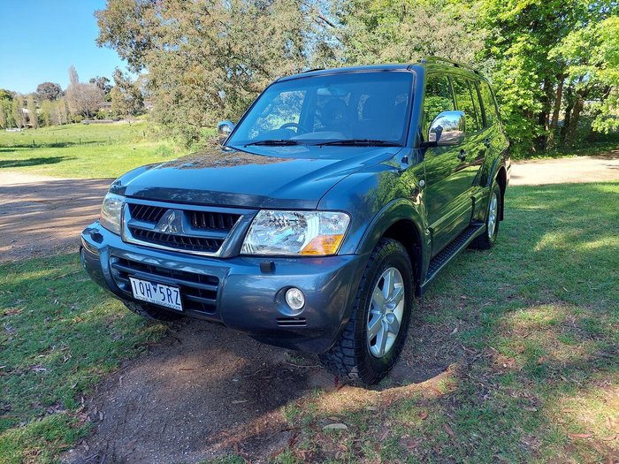2006 Mitsubishi Pajero Exceed