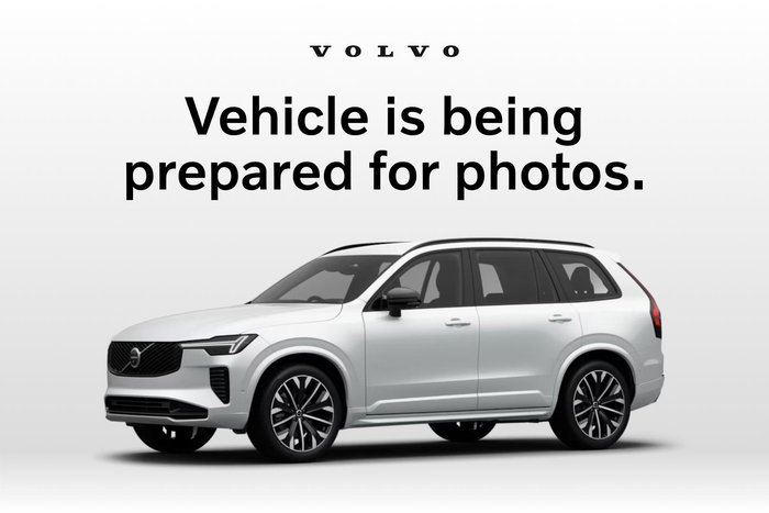 2025 Volvo XC90 Ultra B5 Dark